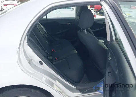 2009 Toyota Corolla S z USA, uszkodzony, nr VIN 1NXBU40E09Z064511